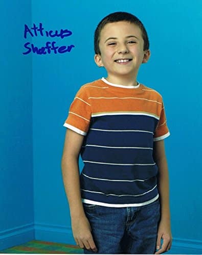 ATTICUS SHAFFER The Middle AUTOGRAPH Signed xPhoto