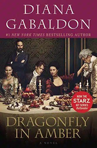 Dragonfly In Amber (Outlander, Book )
