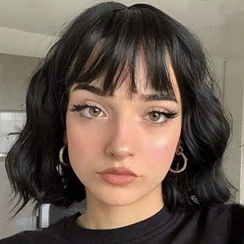 MISSQUEEN Short Wavy Black Wig with Bangs, Short Black Bob Wigs for Women, Wavy Bob Wig with Bangs Synthetic Natural Looking Heat Resistant Fiber Wigs